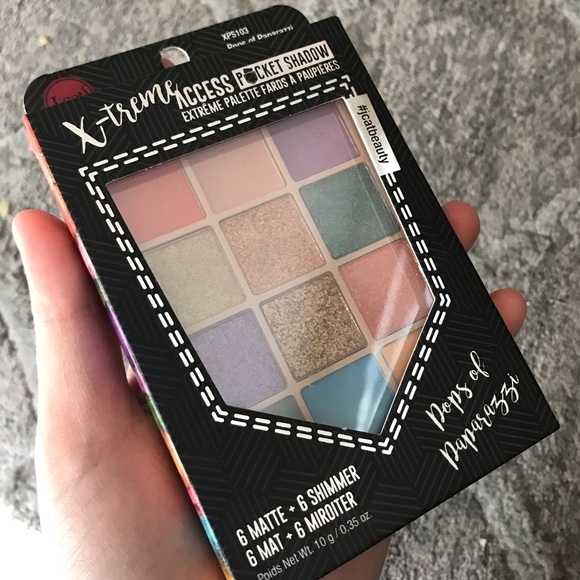 J.CAT BEAUTY X-TREME ACCESS POCKET SHADOW PALETTE - Picture 3 of 3